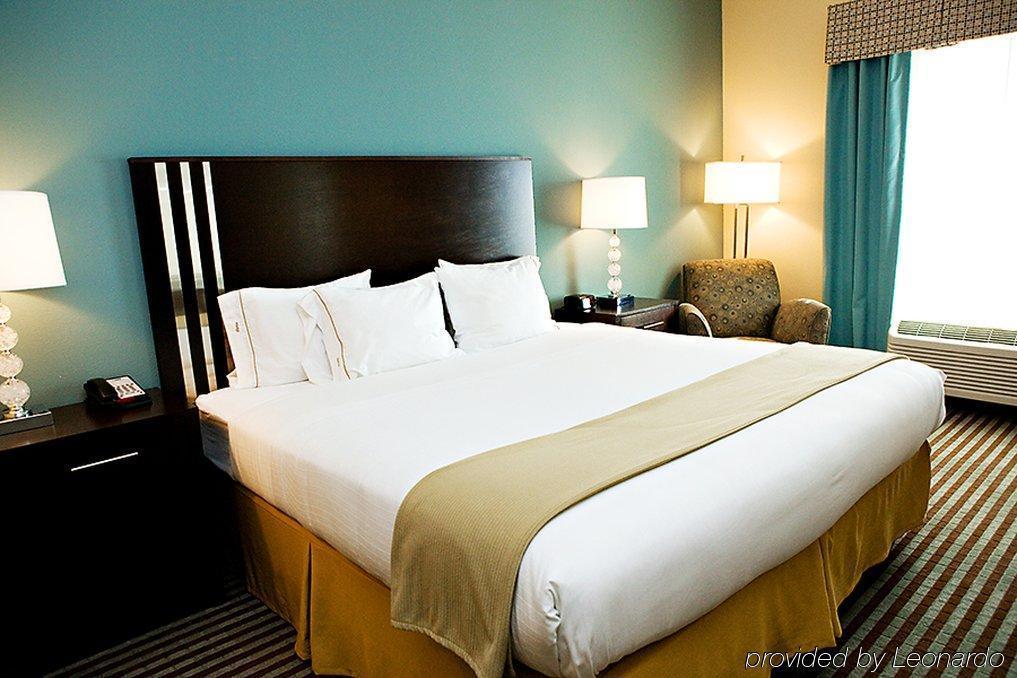 Austintown Holiday Inn Express & Suites Youngstown West I 80, An Ihg Hotel חדר תמונה