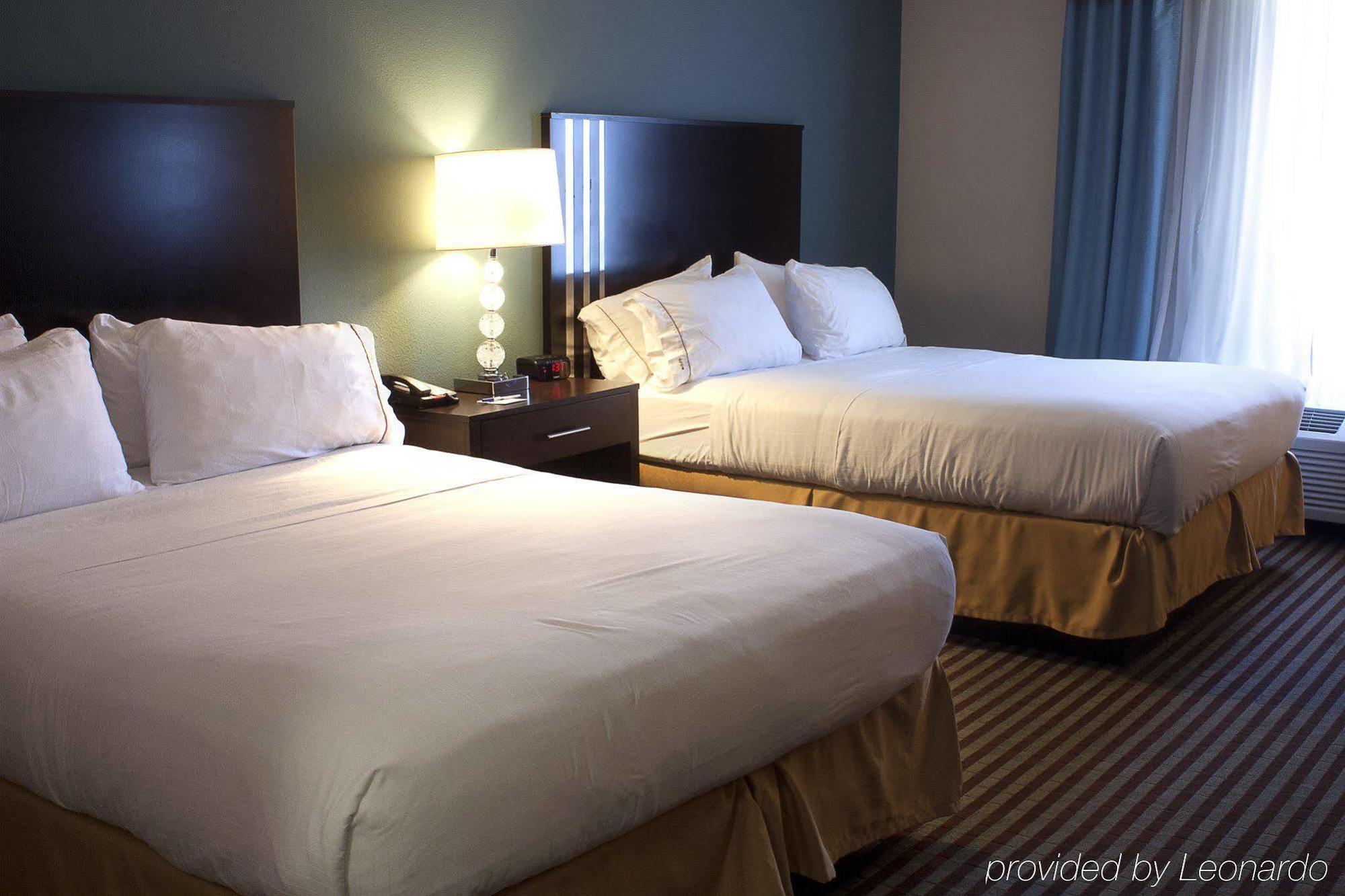 Austintown Holiday Inn Express & Suites Youngstown West I 80, An Ihg Hotel מראה חיצוני תמונה